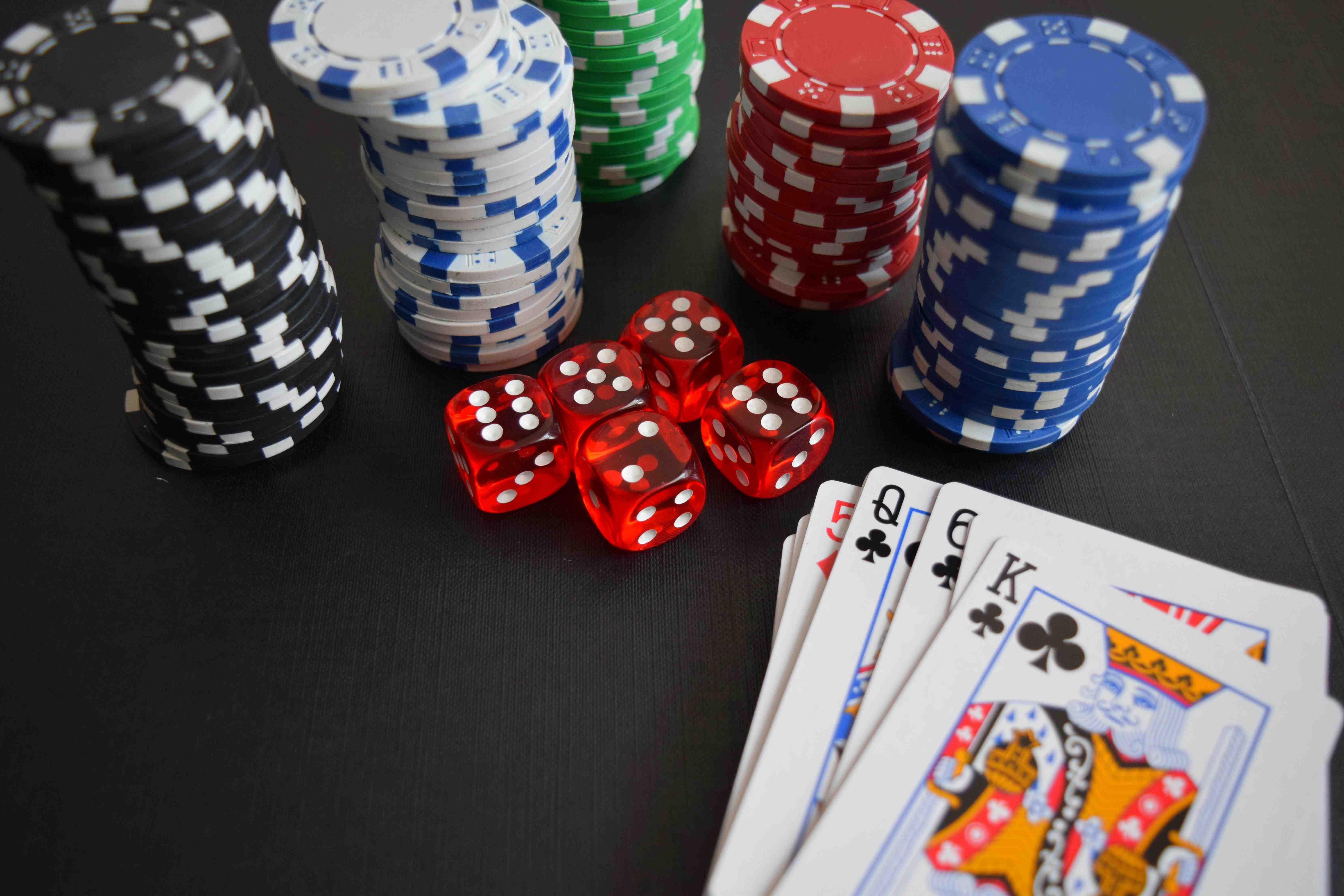 Sportsbook – ဘောလုံး နှင့် အားကစားများ လောင်းကစား
